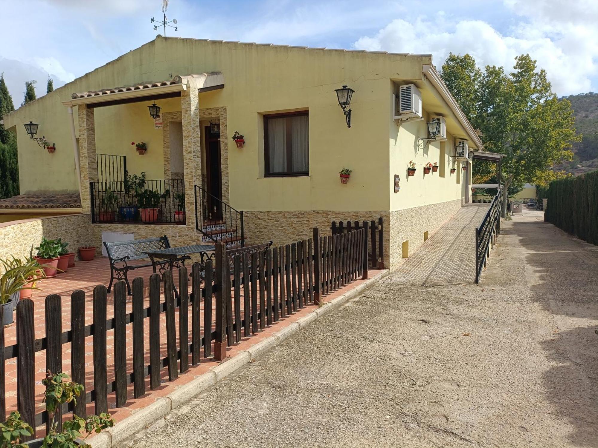 Privatunterkunft Con Piscina Pinoso