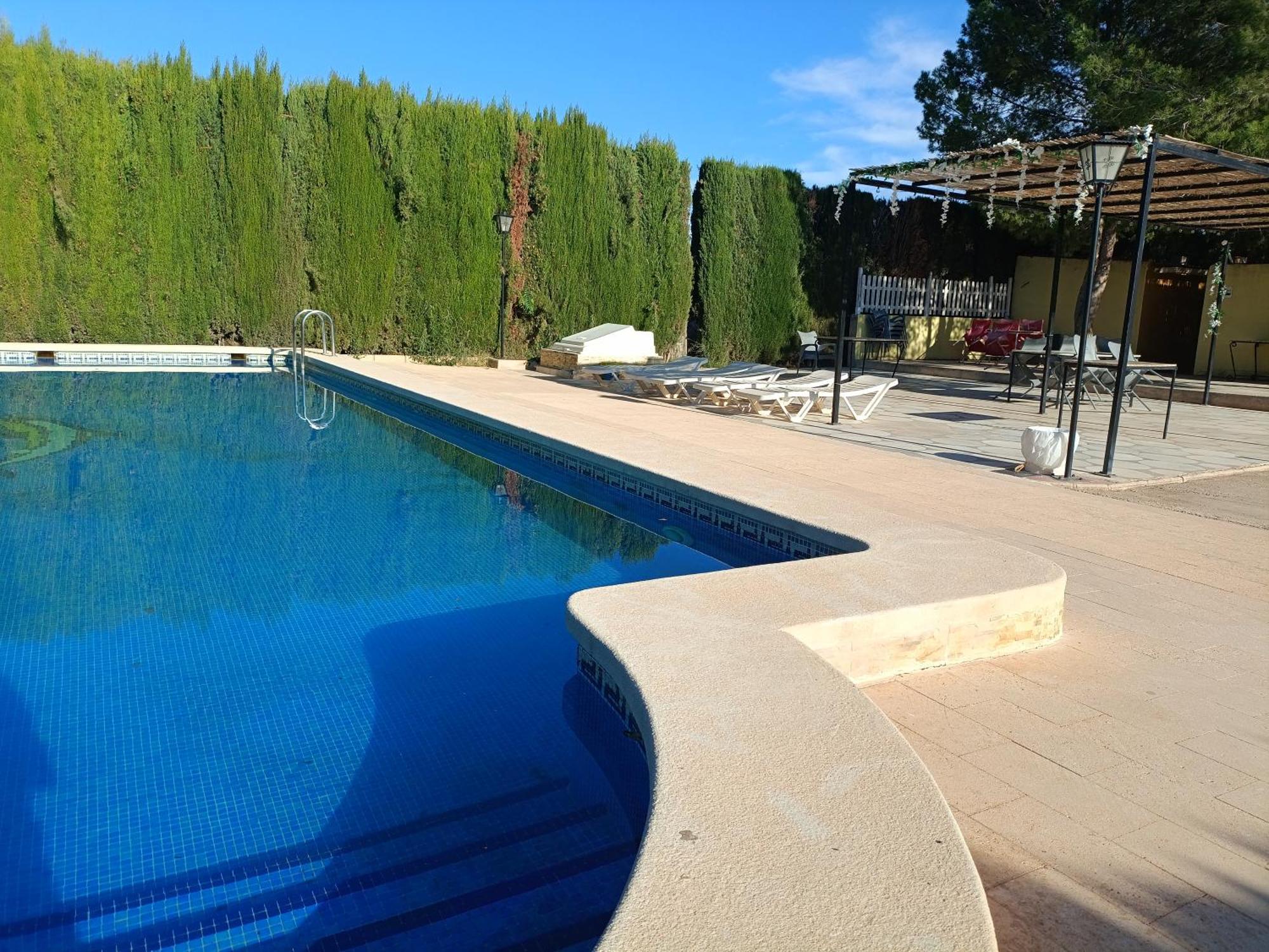 Privatunterkunft Con Piscina *